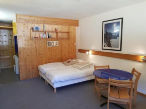 Studio pour 3 à Arc 1600, pied des pistes, proche commerces, avec wifi et animaux acceptés - FR-1-411-438